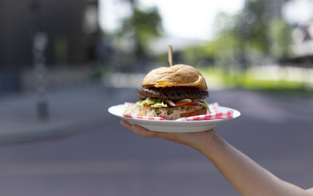 Vacancy: Burgertrut is looking for a new service team member